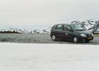 2003060315 E134 sneeuwauto